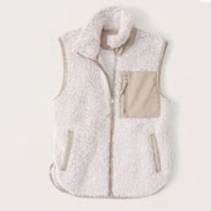 Abercrombie Cloud Sherpa Vest
